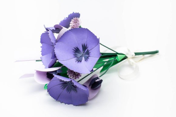Sweet Peas and Cosmos Bouquet: A Designer's Review